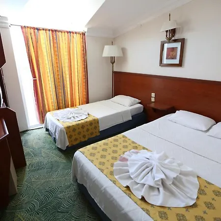 Hotel Paradise 3*