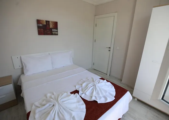 Paradise Ξενοδοχείο 3*